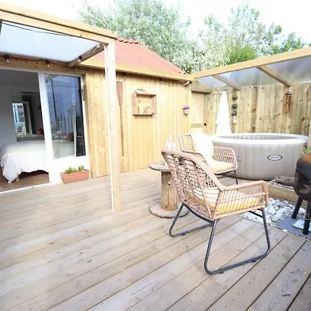 Le Cabanon Du Cachalot Bed & Breakfast Sangatte