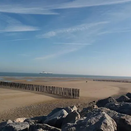 Alojamento de Acomodação e Pequeno-almoço Le Cabanon Du Cachalot Sangatte